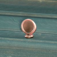 Oud koperen sluitschroef grafkist